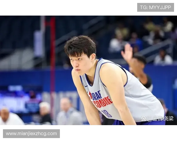 苏群点评昌西季前赛杨瀚森高位策应受限进攻端表现低迷引关注